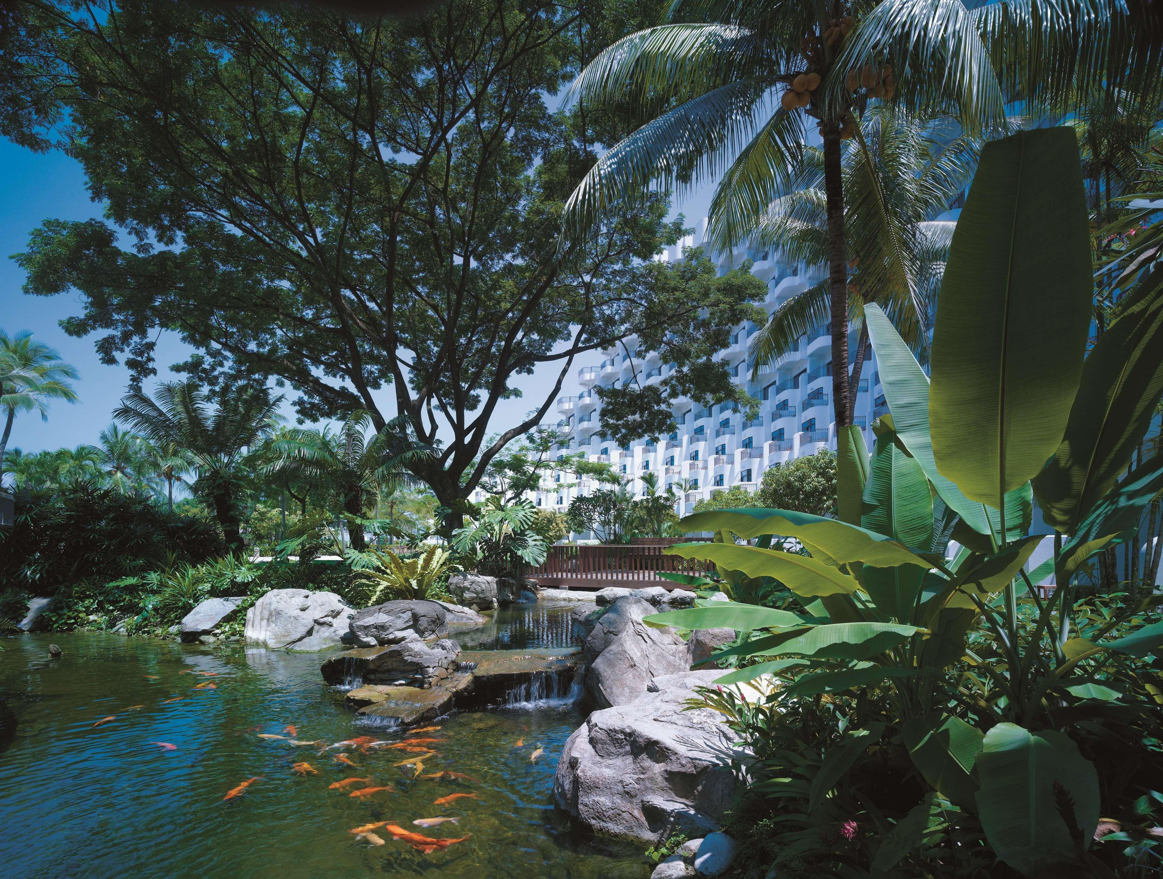 Shangri-la Rasa Sentosa, Tempat peranginan Singapura