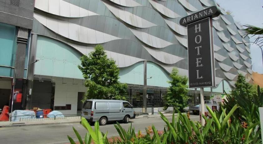 Hotel Arianna Singapore