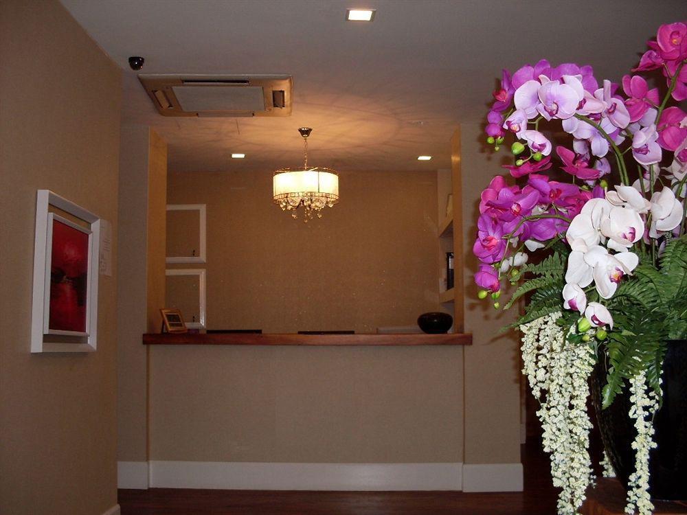 Arianna Hotel 2*