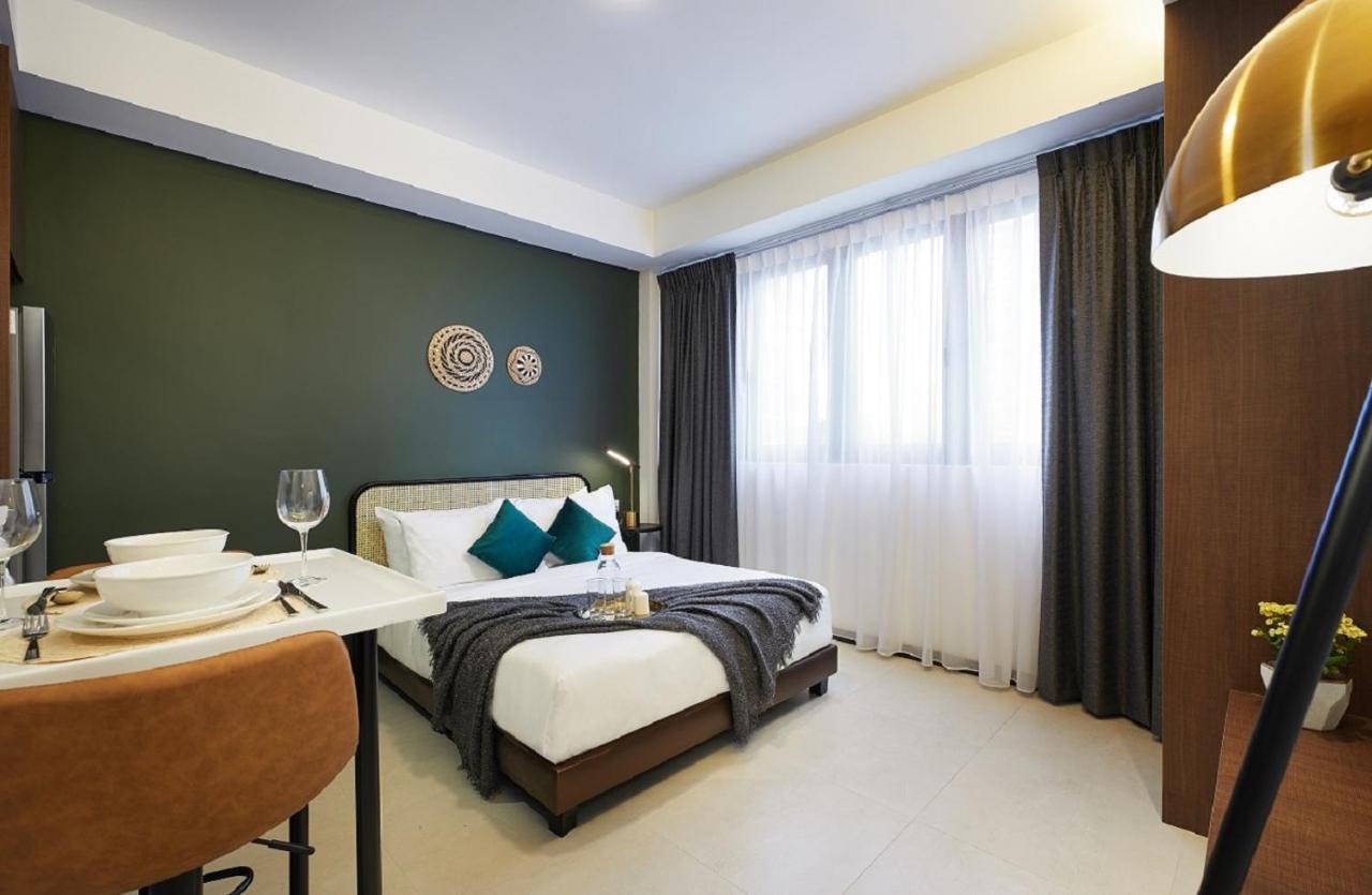 Aparthotel The Initial 3*